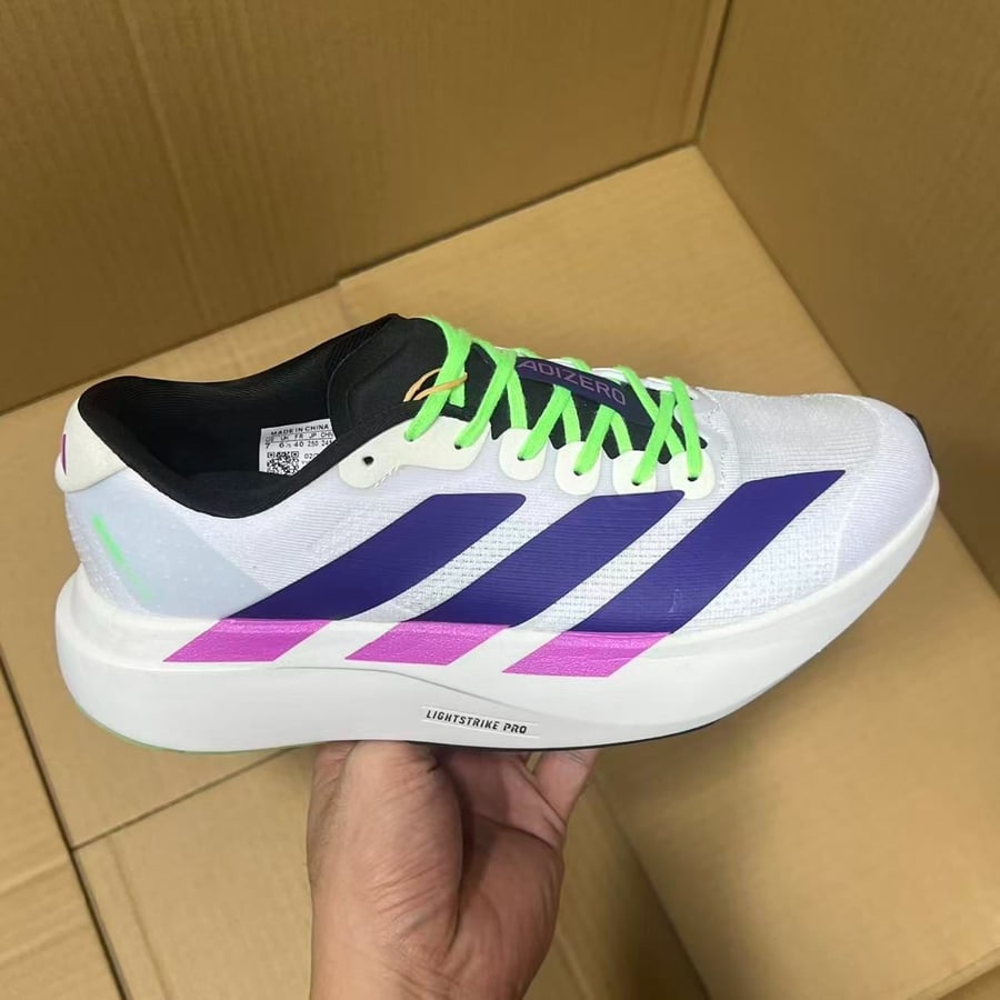 View 4 - White / Purple