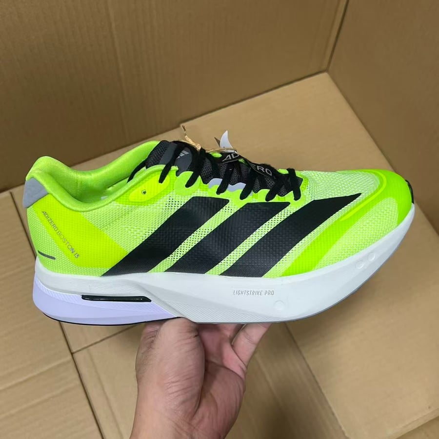 View 2 - Black / Yellow