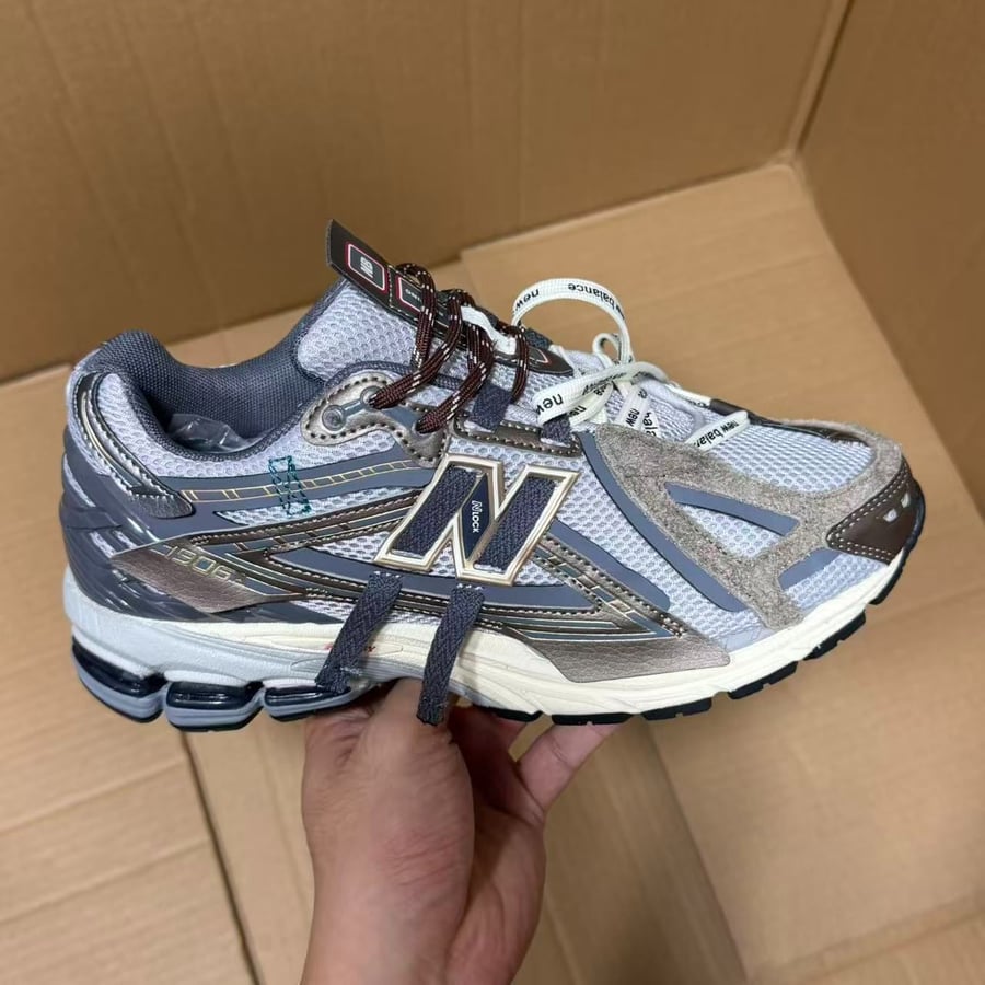 View 2 - Grey / Brown