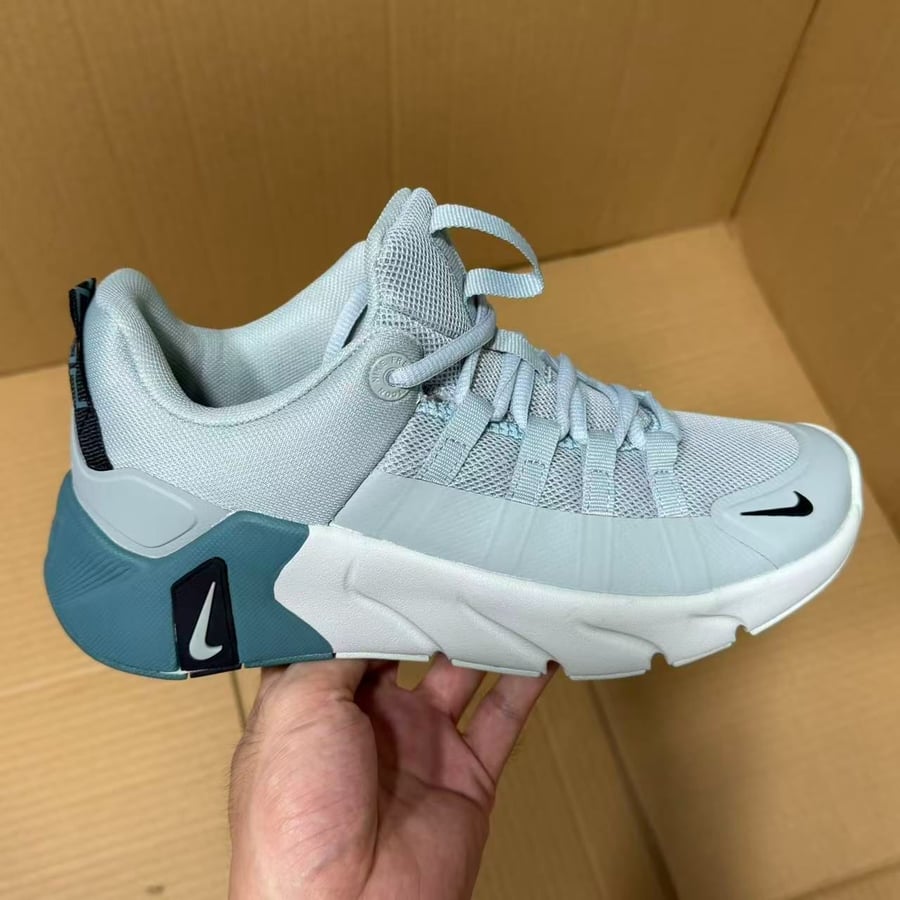 View 2 - Grey / Green