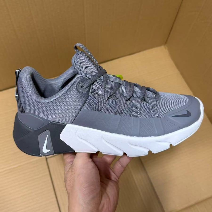 View 3 - Grey