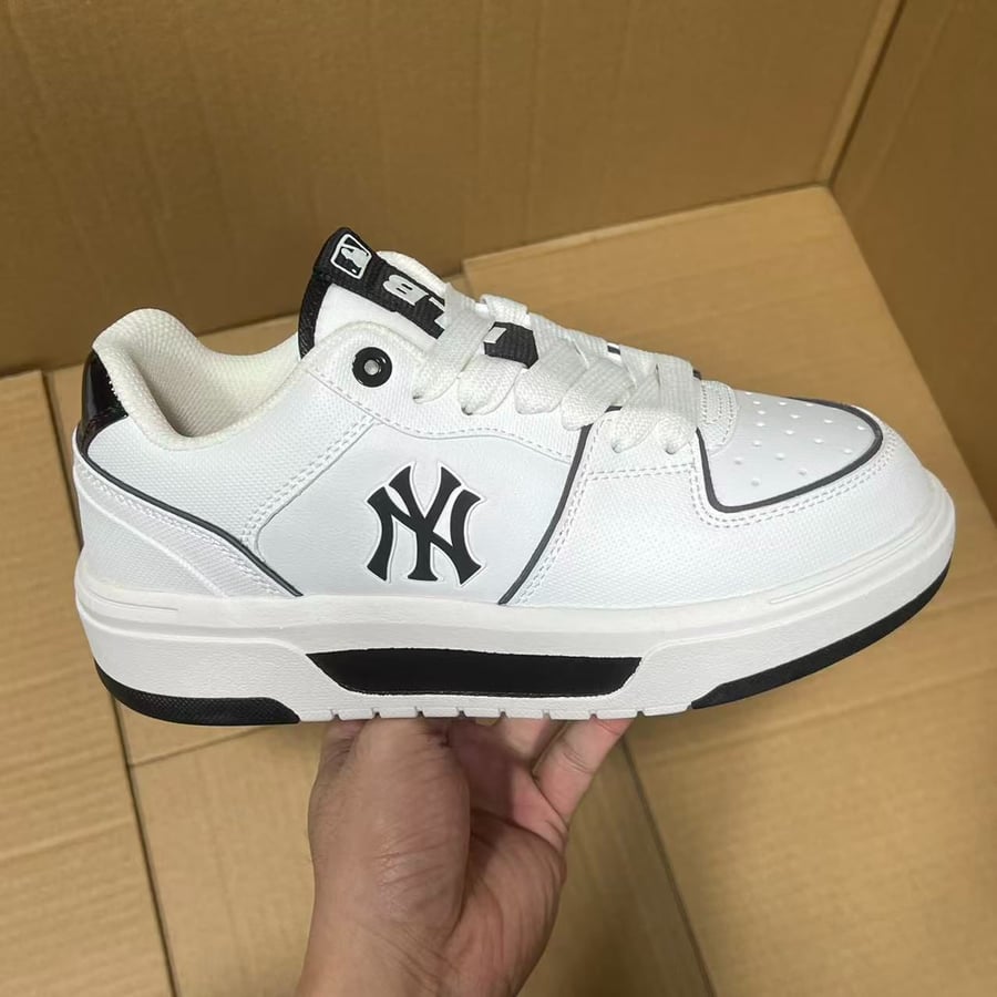 View 5 - White