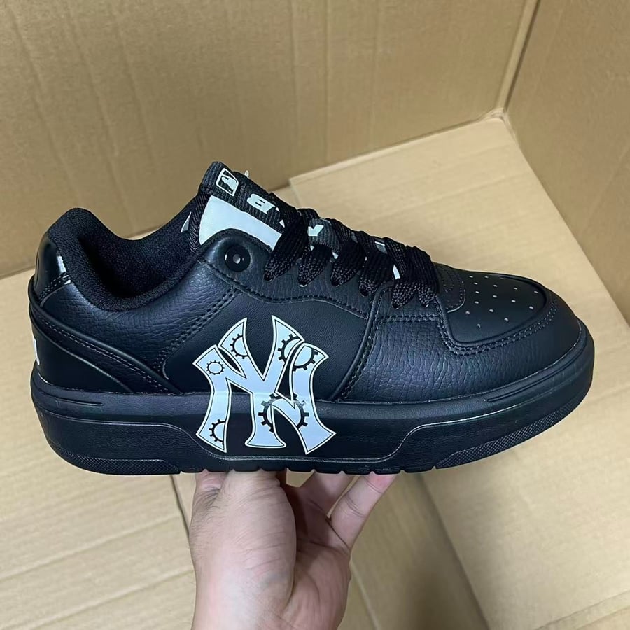 Sneakers Classic MLB Series