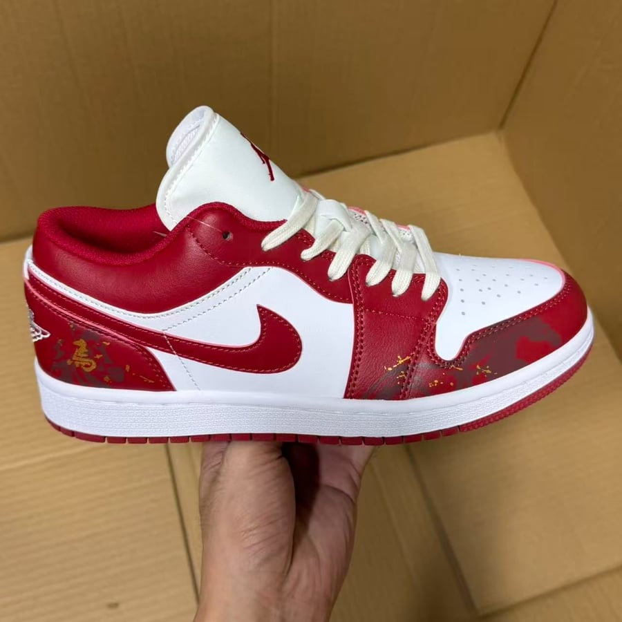 View 7 - White / Red