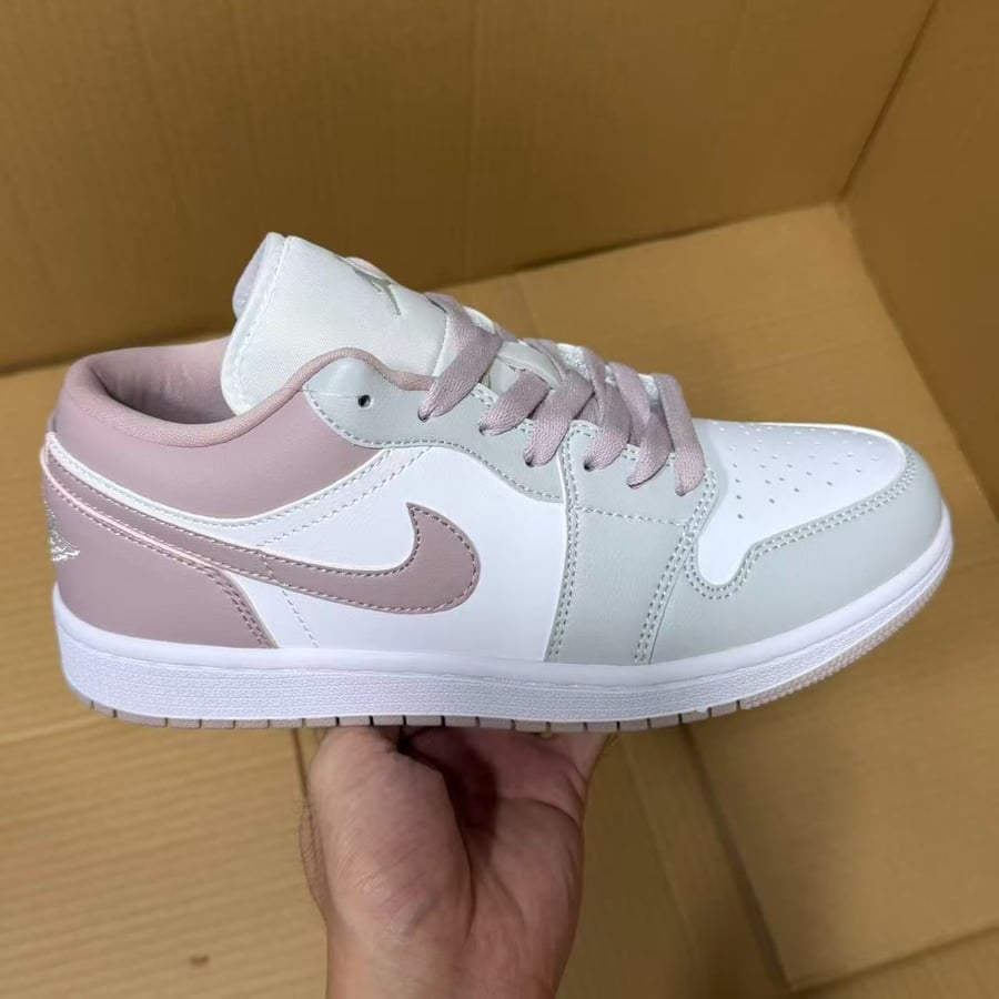 View 4 - White / Pink
