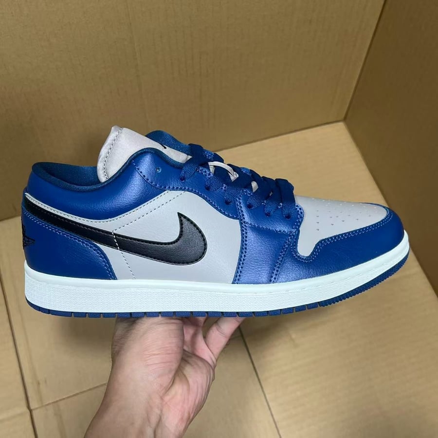 View 6 - Black / Blue