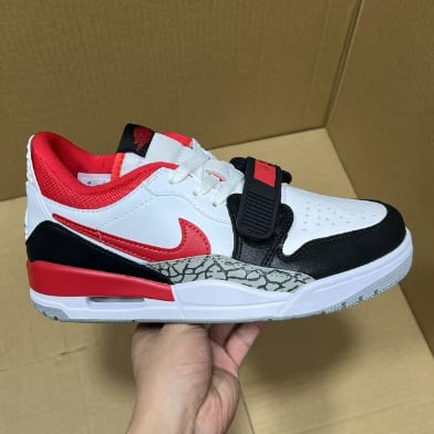 View 7 - White / Red
