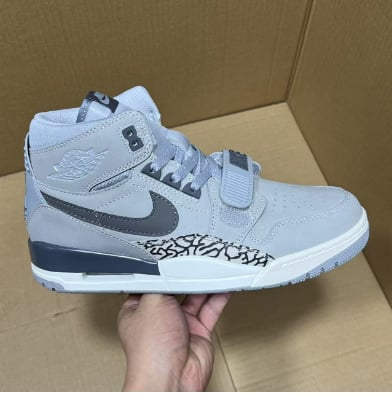 View 6 - Grey