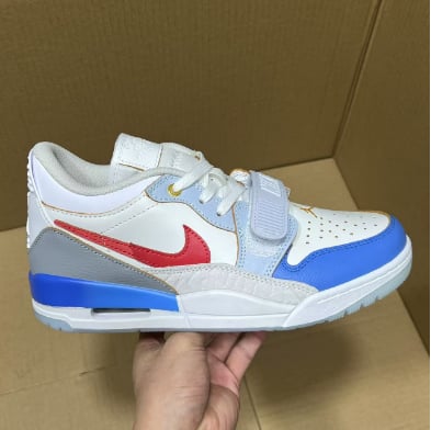 View 7 - White / Blue