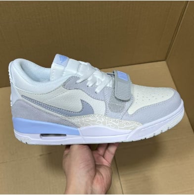 View 7 - White / Grey