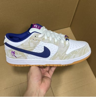 Sneakers N Batch Dunk Series