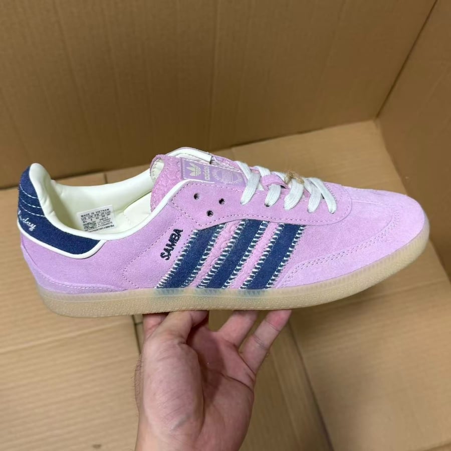 View 6 - Blue / Pink