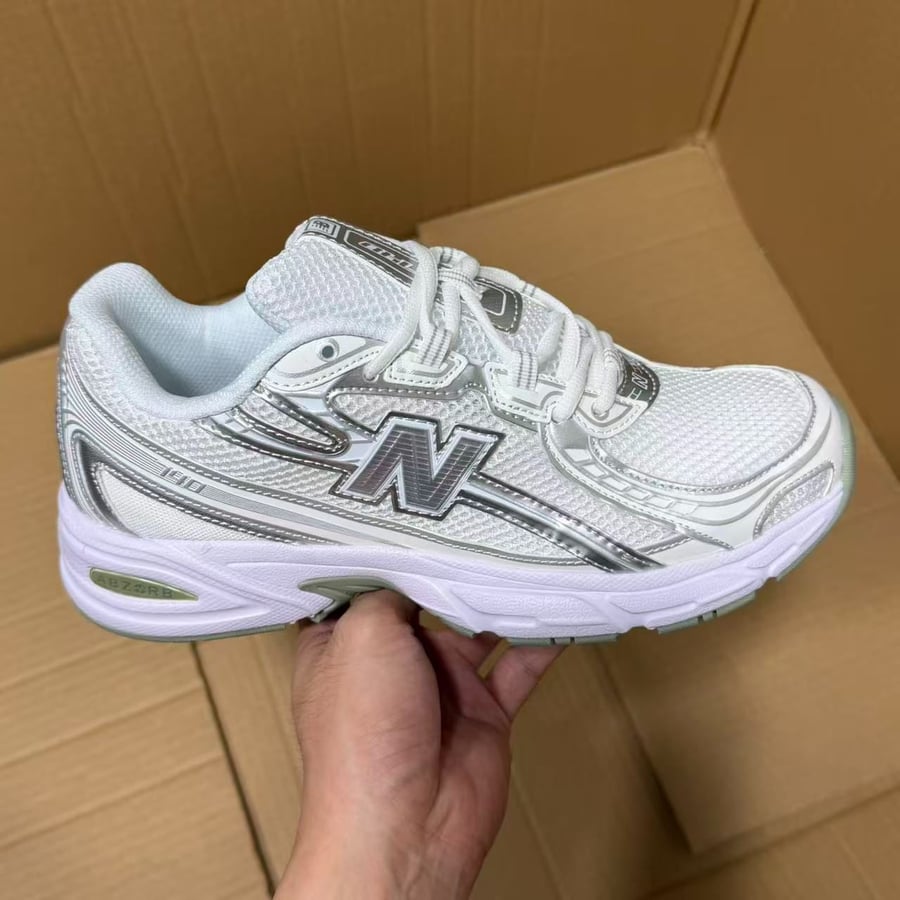 Running Shoes Export Order Batch NB530740 Series