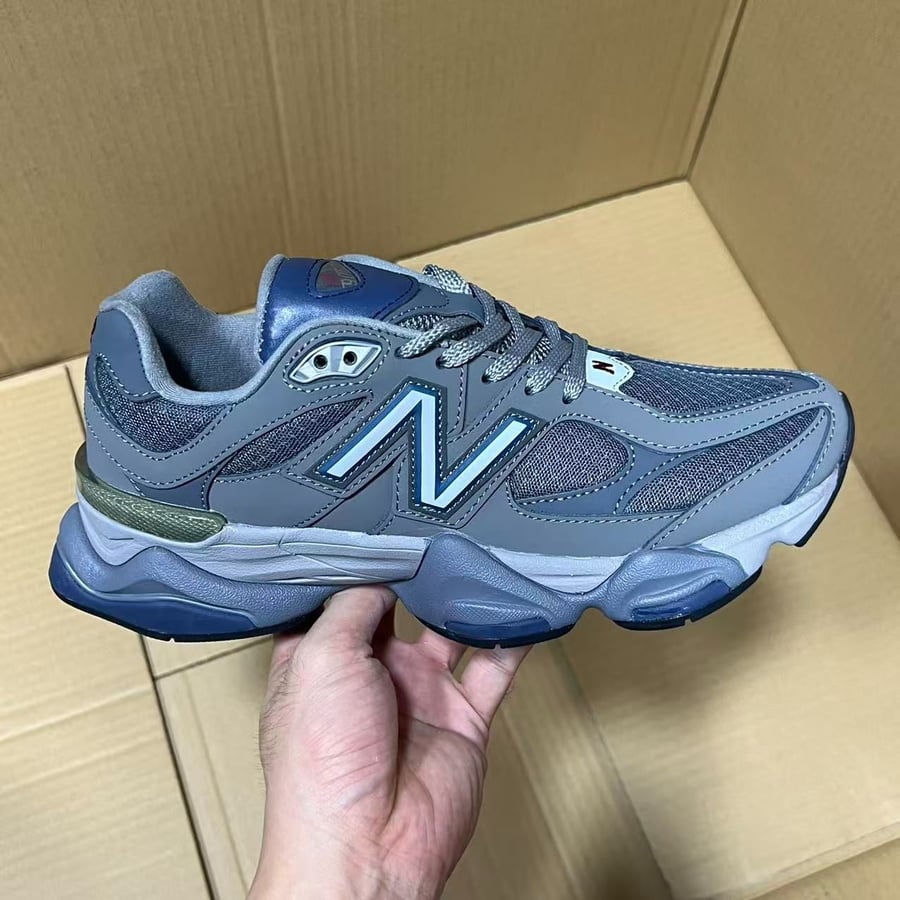 View 5 - Grey