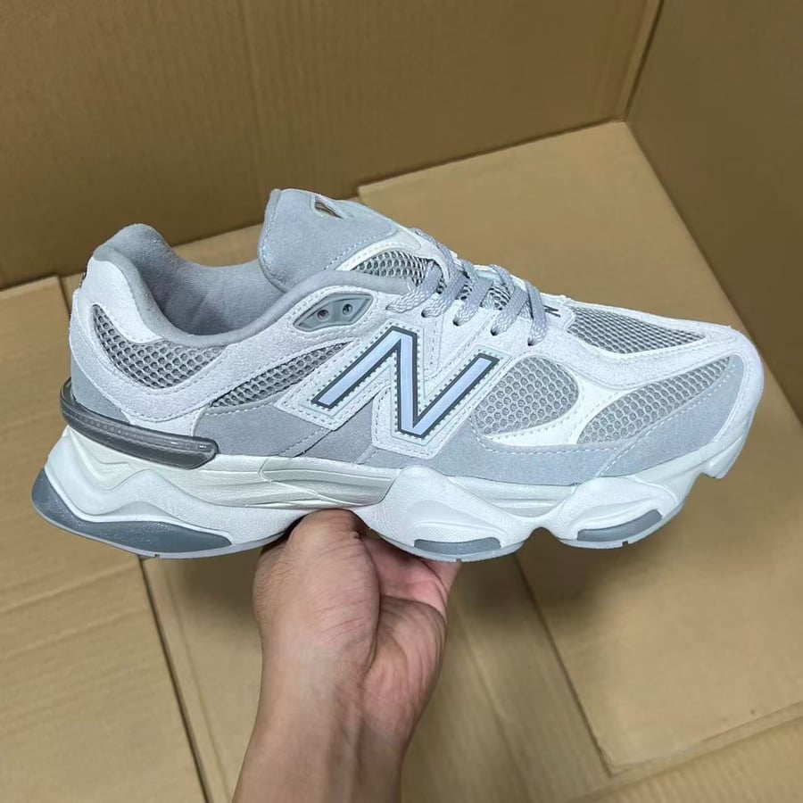 View 2 - Grey