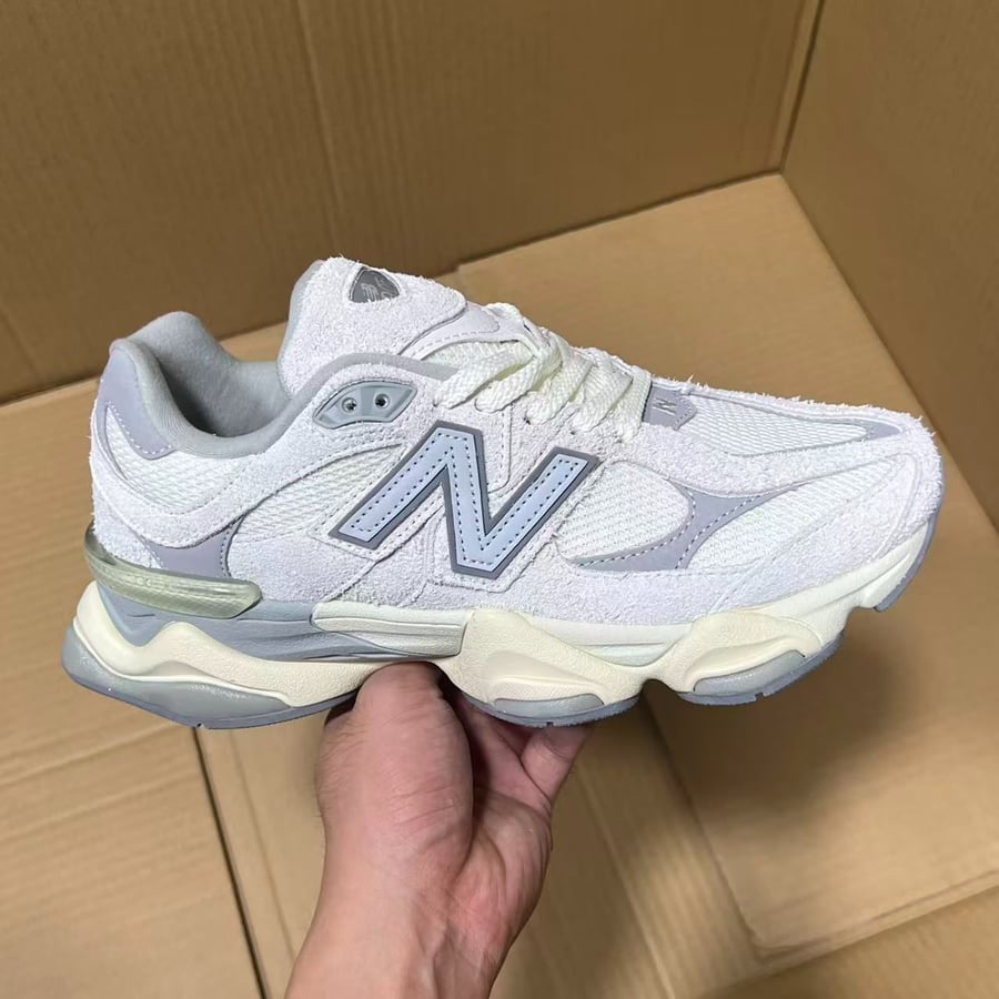 View 7 - Grey / Beige