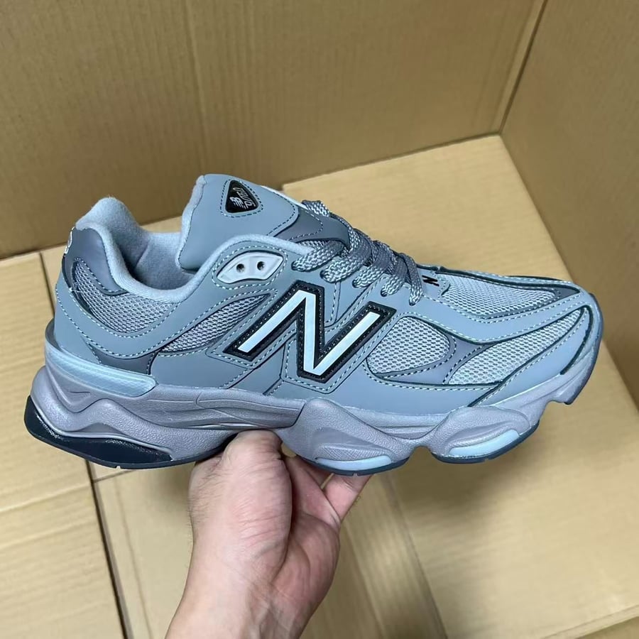 View 5 - Grey