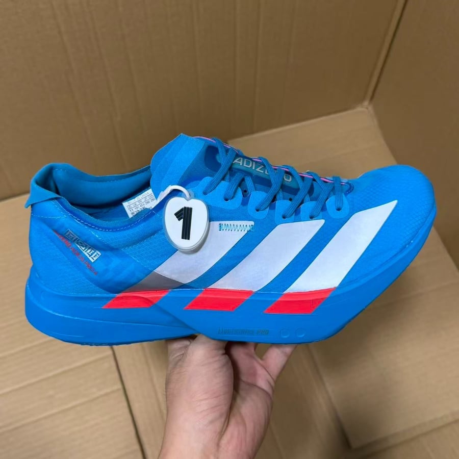 View 8 - Blue