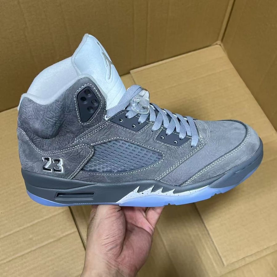 View 4 - Grey