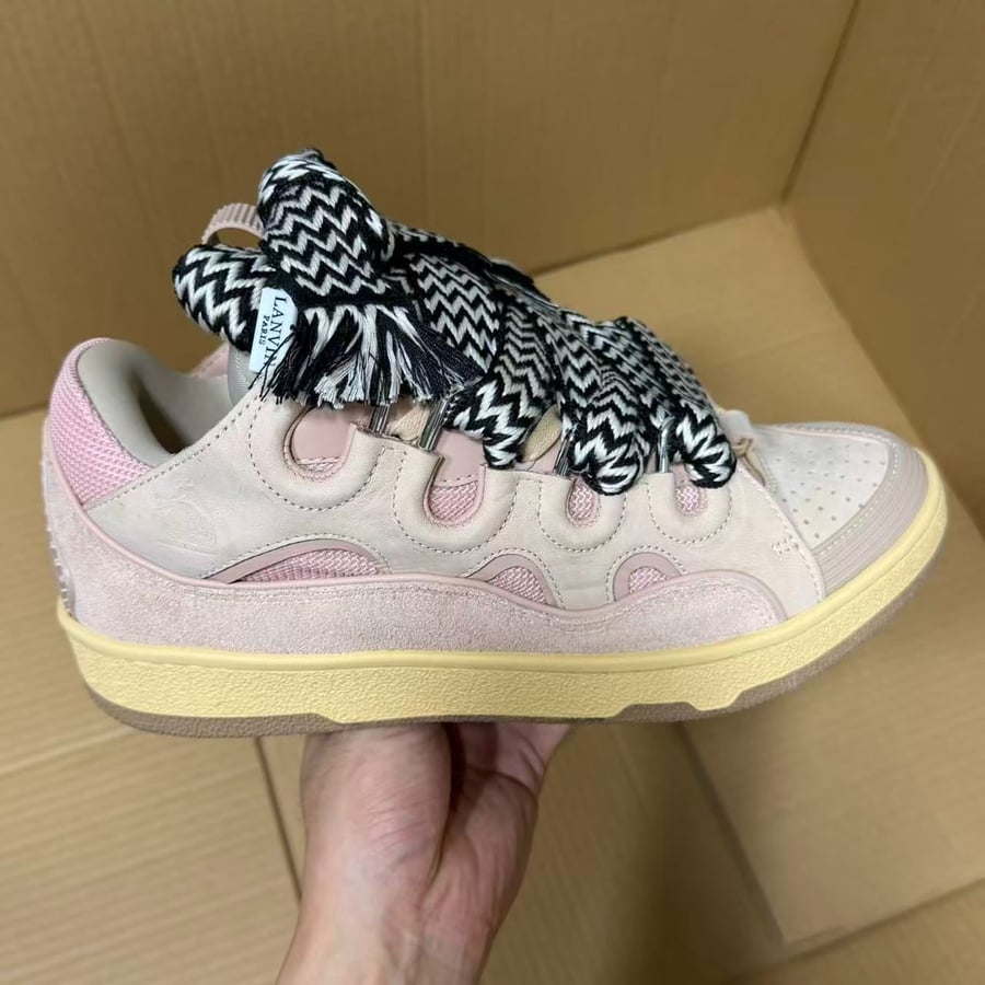 View 7 - Pink