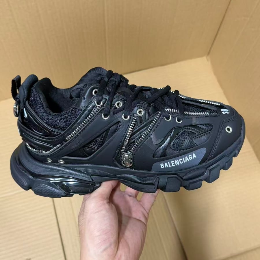 Designer Sneakers Balenciaga Collection