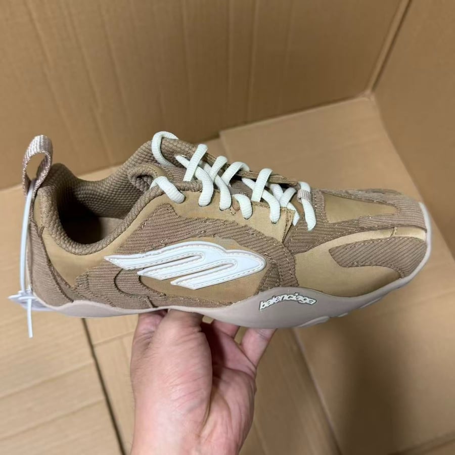 Designer Sneakers Balenciaga Collection
