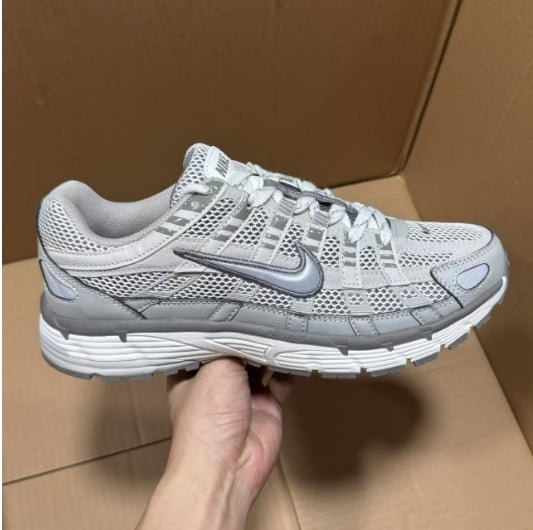 View 3 - Grey