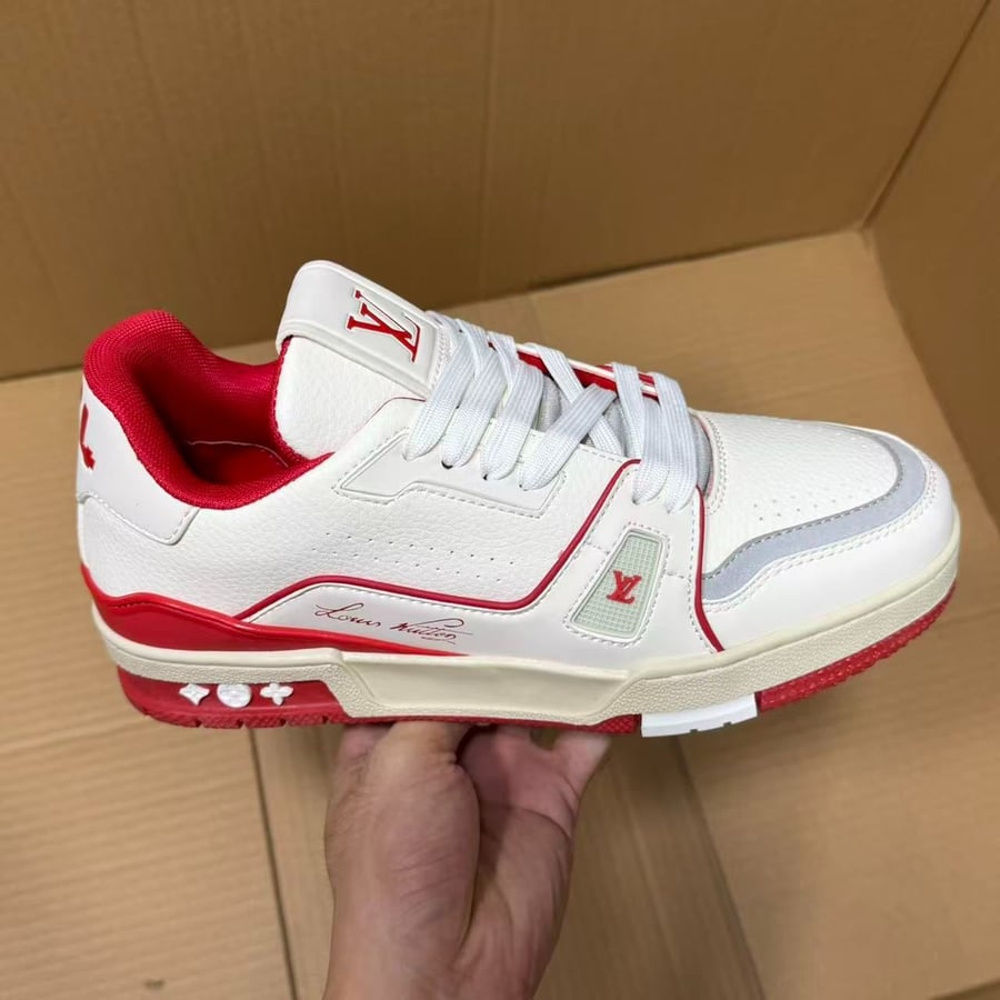 View 3 - White / Red