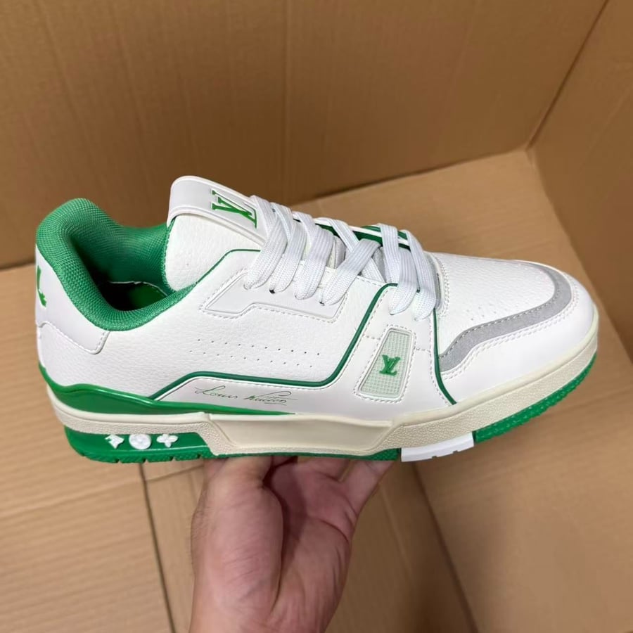 View 4 - White / Green