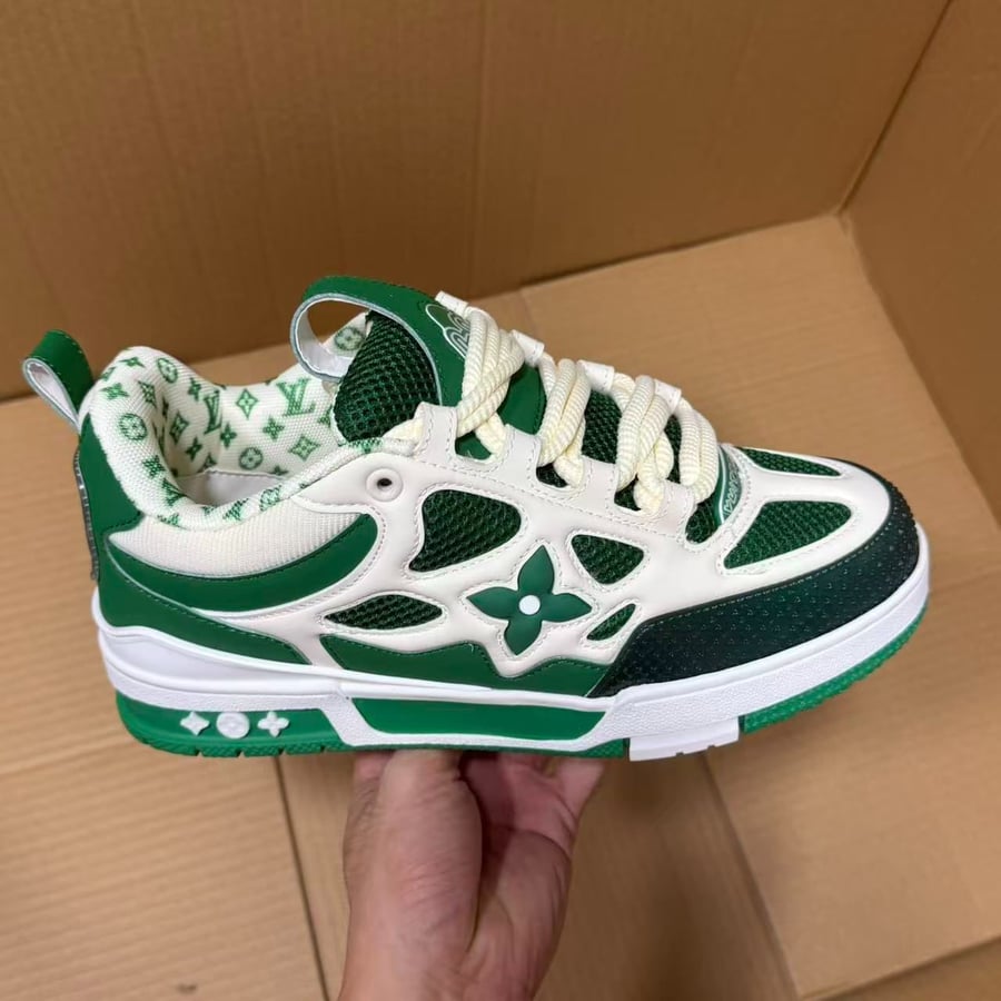 View 7 - White / Green