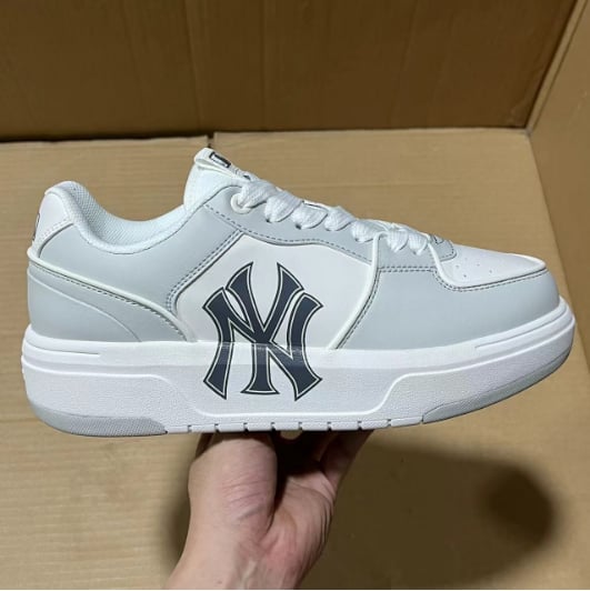 View 3 - Grey