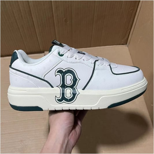 View 4 - White / Green