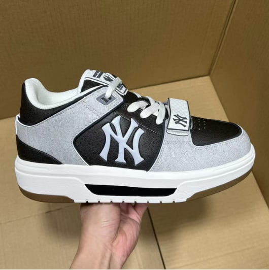 View 3 - Grey