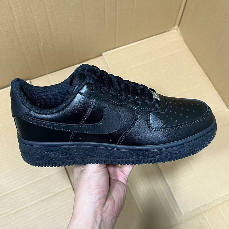 View 2 - Black