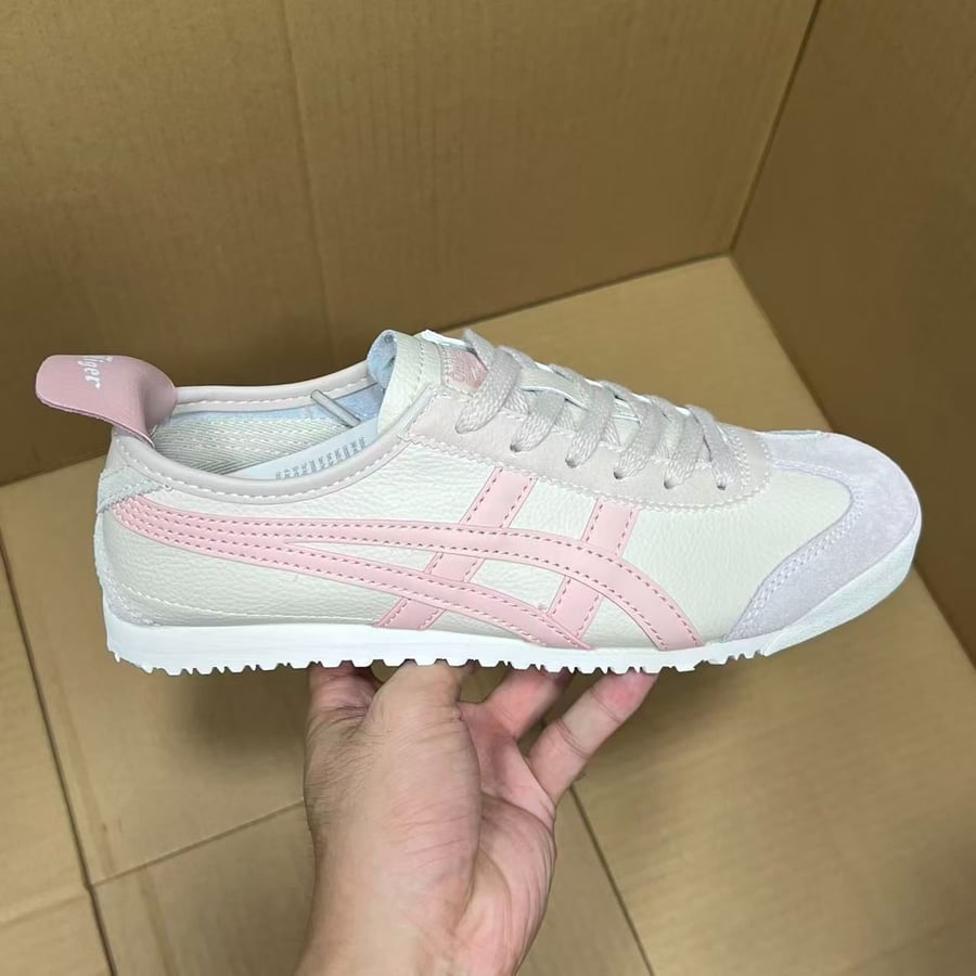 View 7 - White / Pink