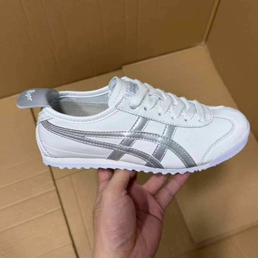 View 2 - White / Grey
