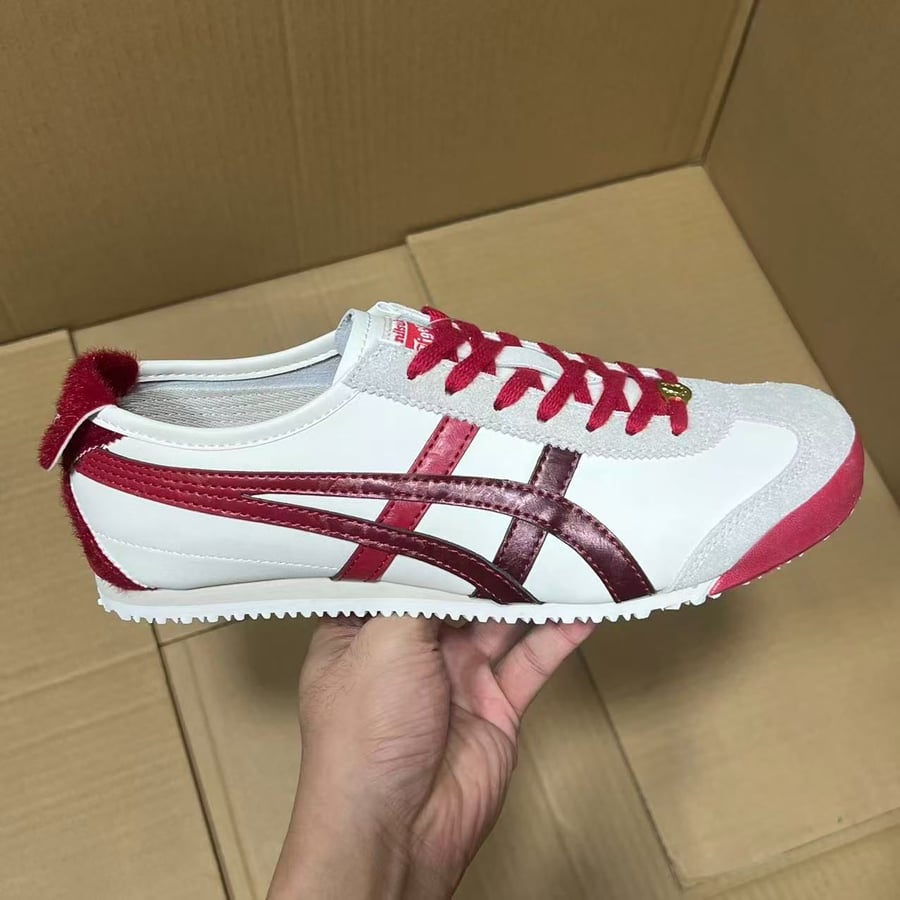 View 4 - White / Red