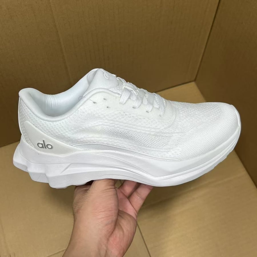 Running Shoes Batch Collection