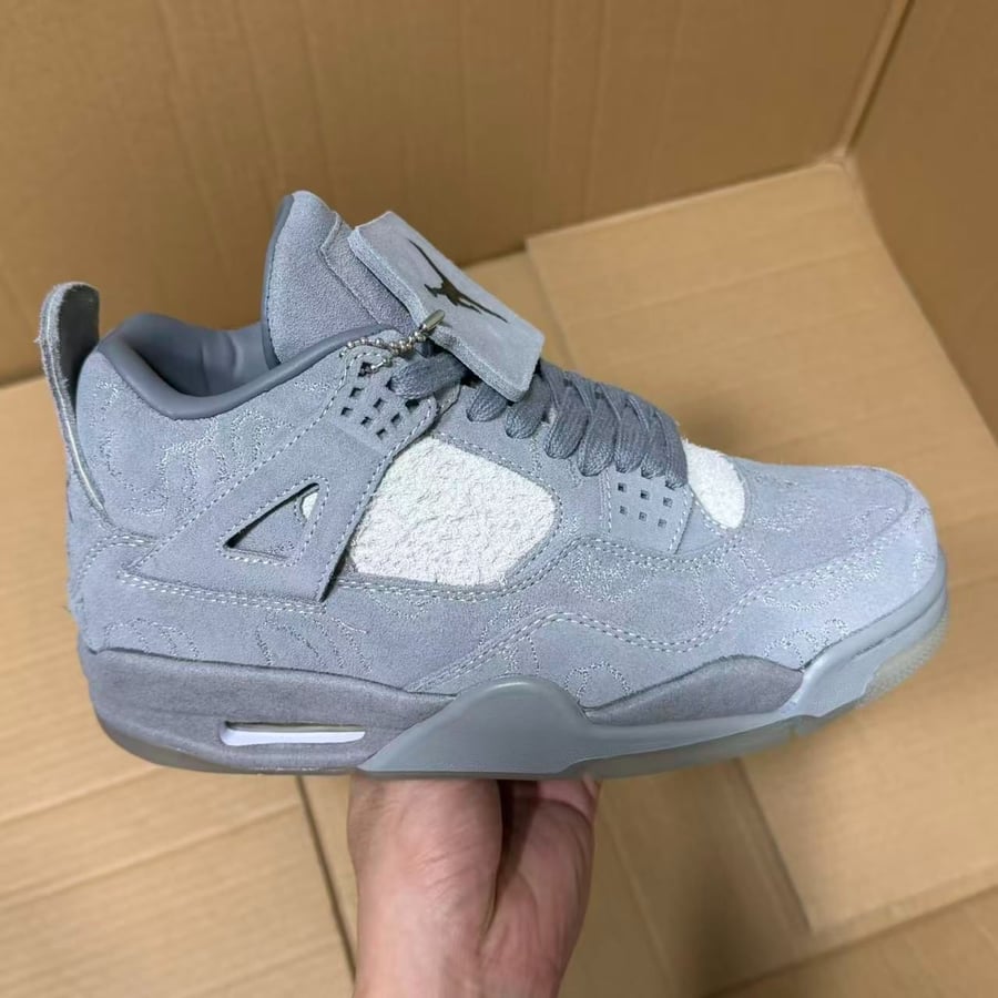 View 4 - Grey