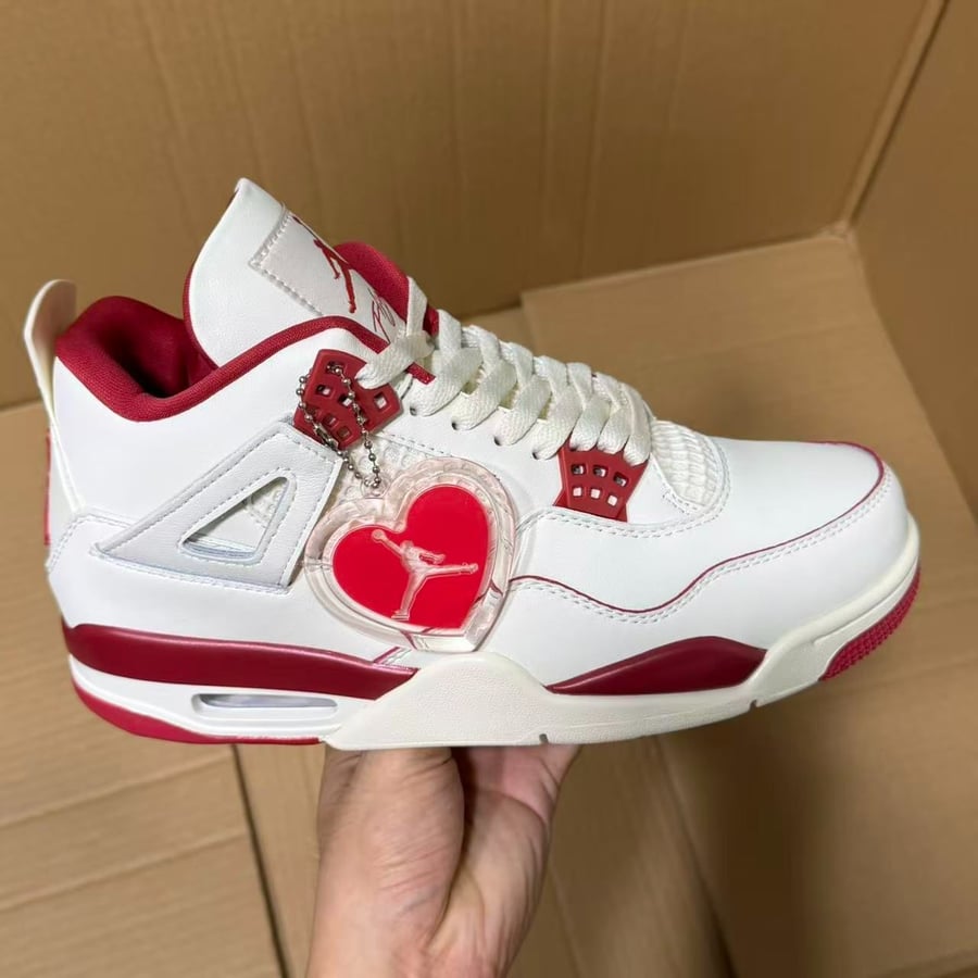 View 6 - White / Red