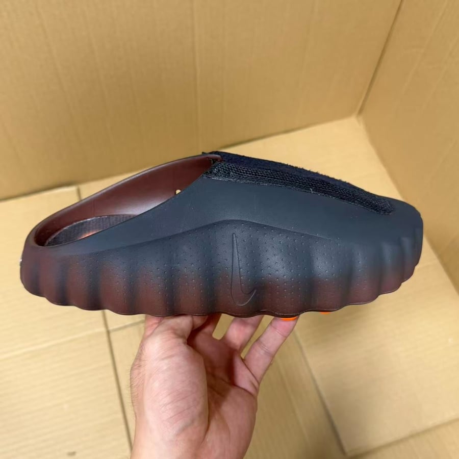 View 2 - Black / Brown