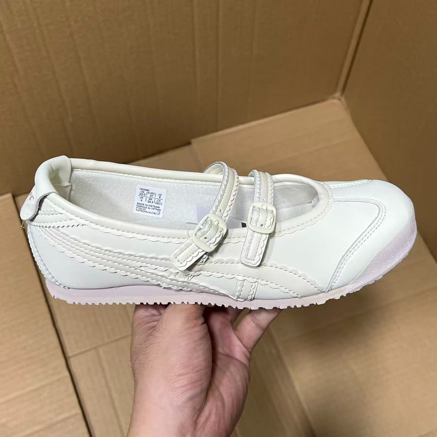 View 4 - Beige