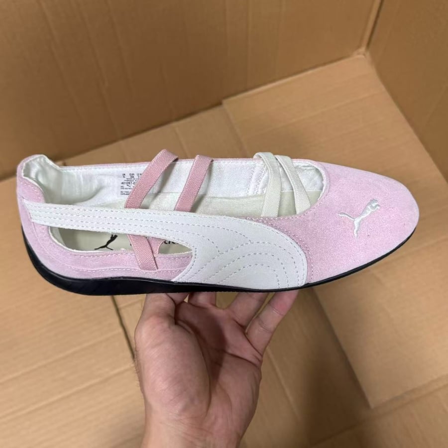 View 2 - White / Pink