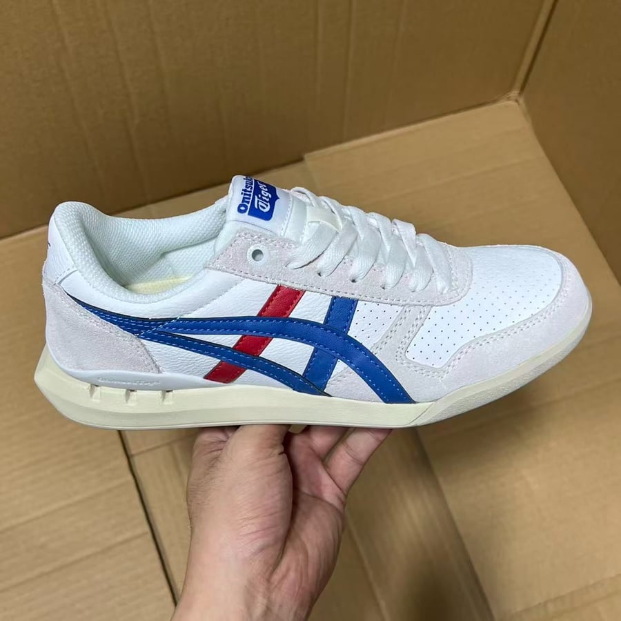View 2 - White / Blue