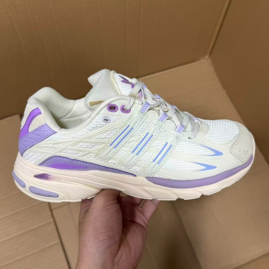 View 5 - White / Purple