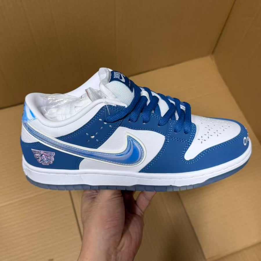 View 2 - Grey / Blue