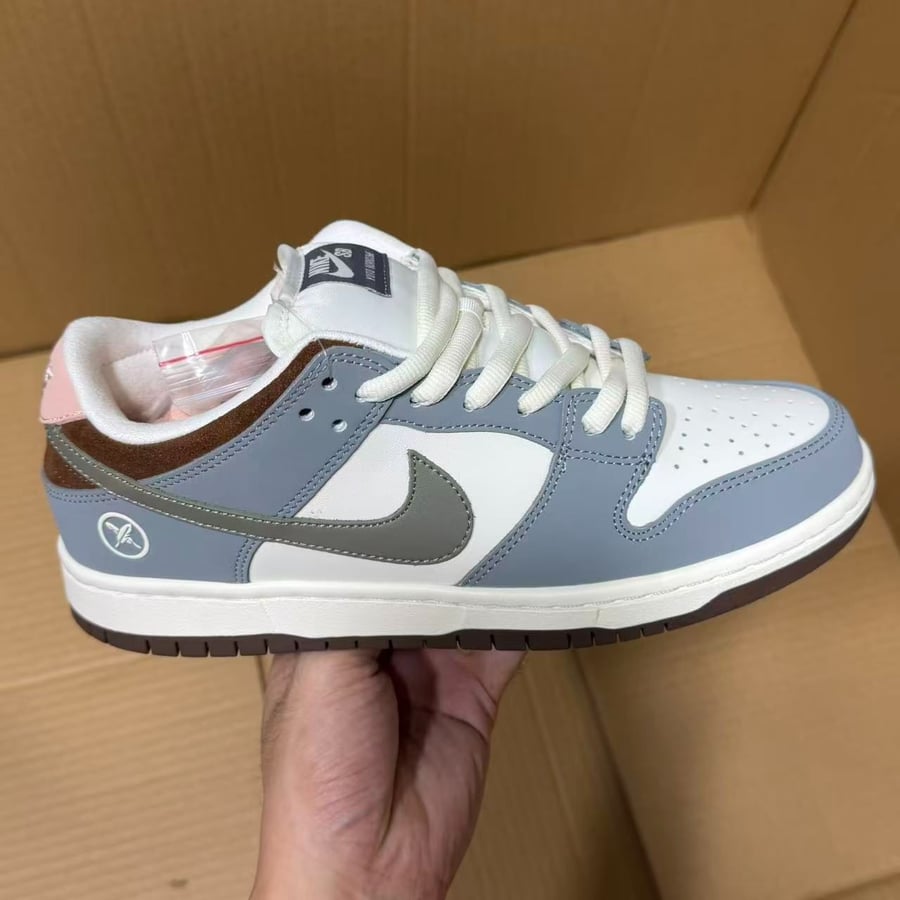 Sneakers St Batch Dunk Series