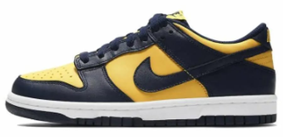 Sneakers St Batch Dunk Series
