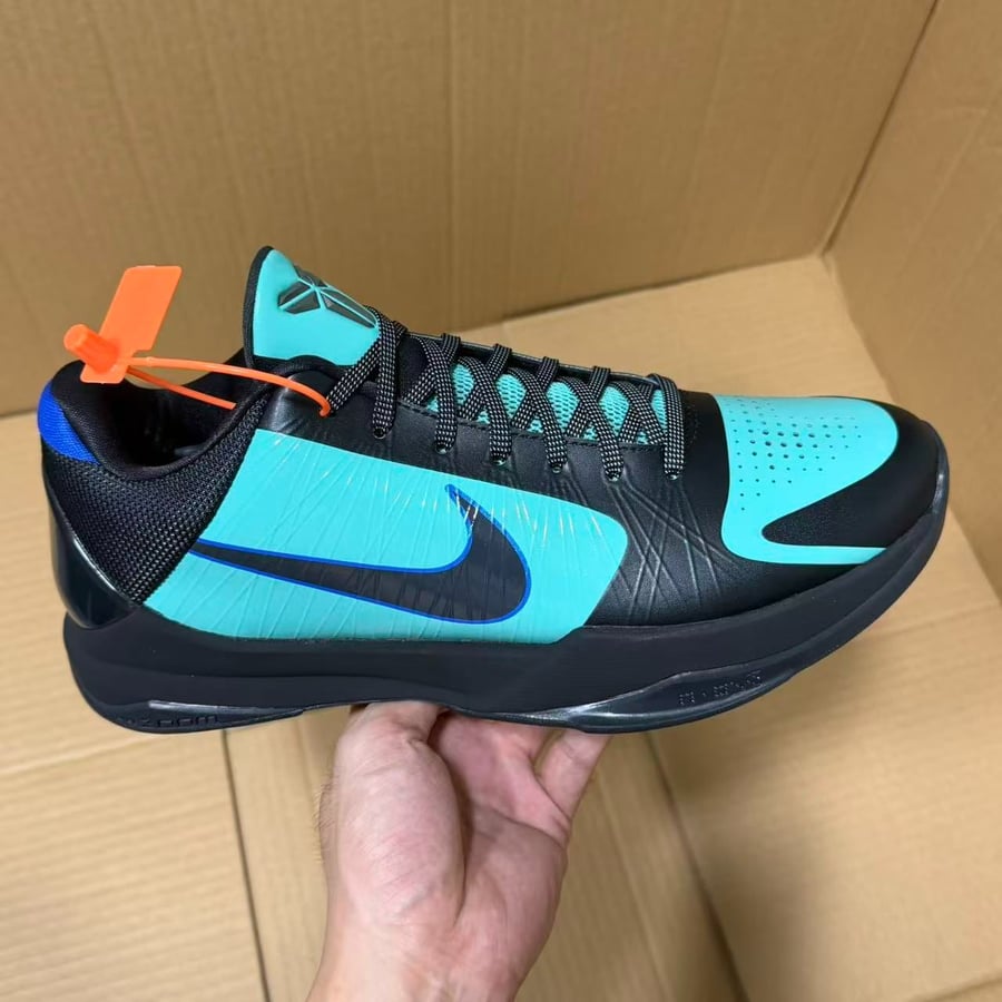 View 5 - Black / Blue