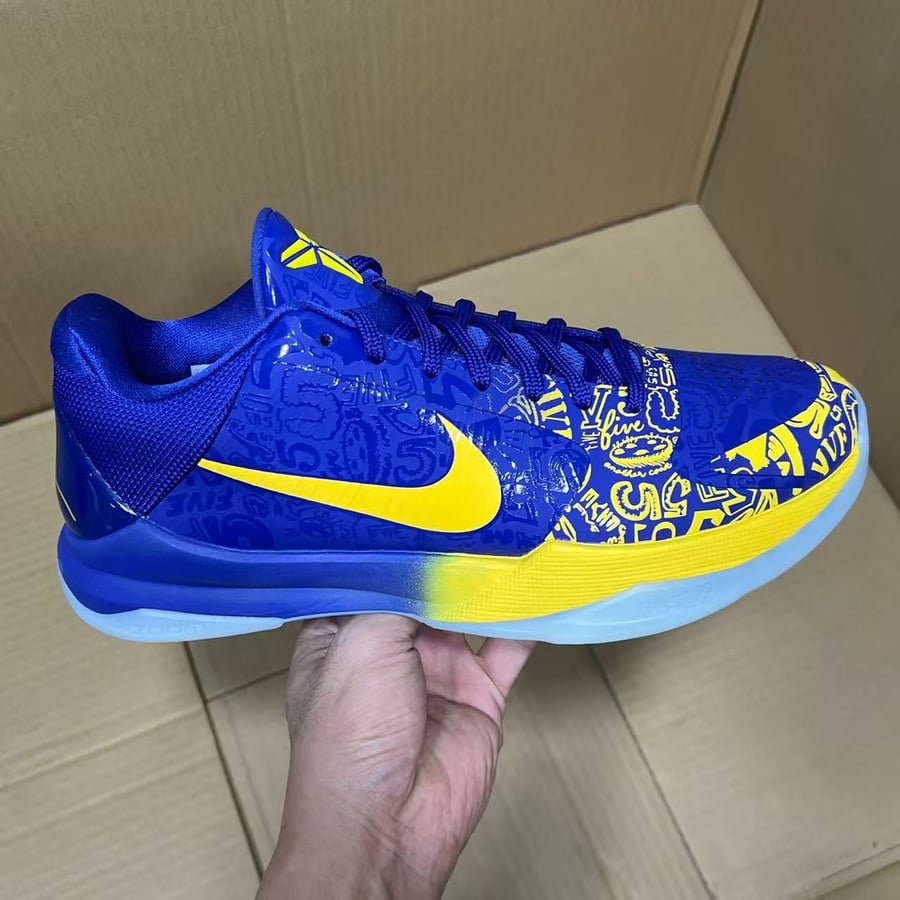 View 2 - Blue / Yellow